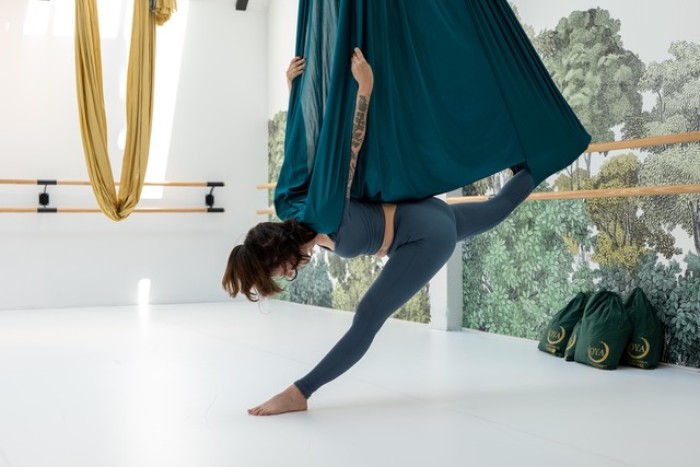 Cours de Aerial Yoga à Toulouse